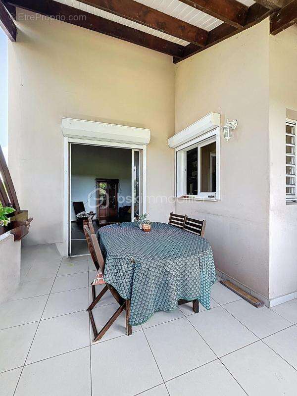 Appartement à LE GOSIER