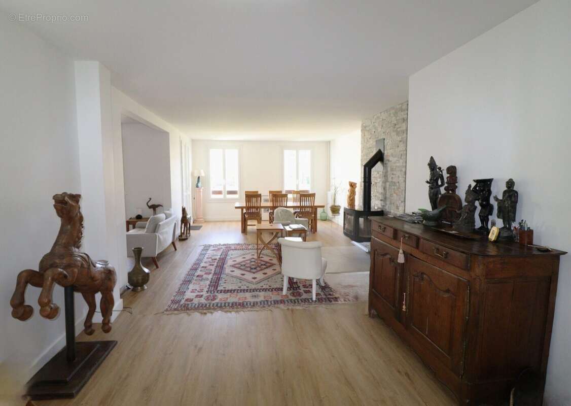 Appartement à LOUVECIENNES