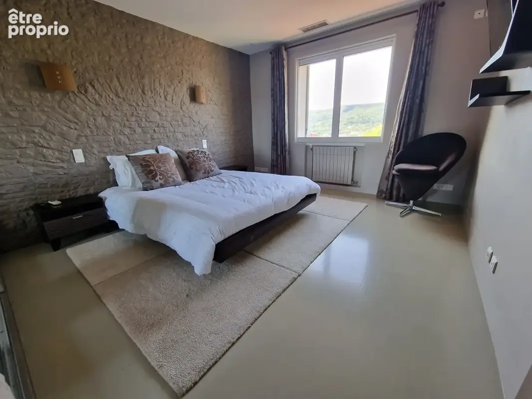 Propriete VILLA avec PISCINE et  PARC vendre 8 pièces secteur SAIGNON (84) - photo 6