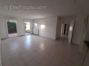 Appartement à PUGET-SUR-ARGENS