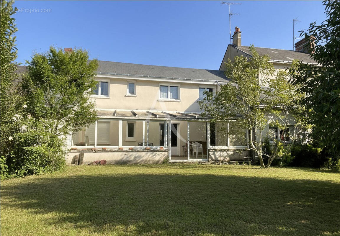 Maison à CHITENAY