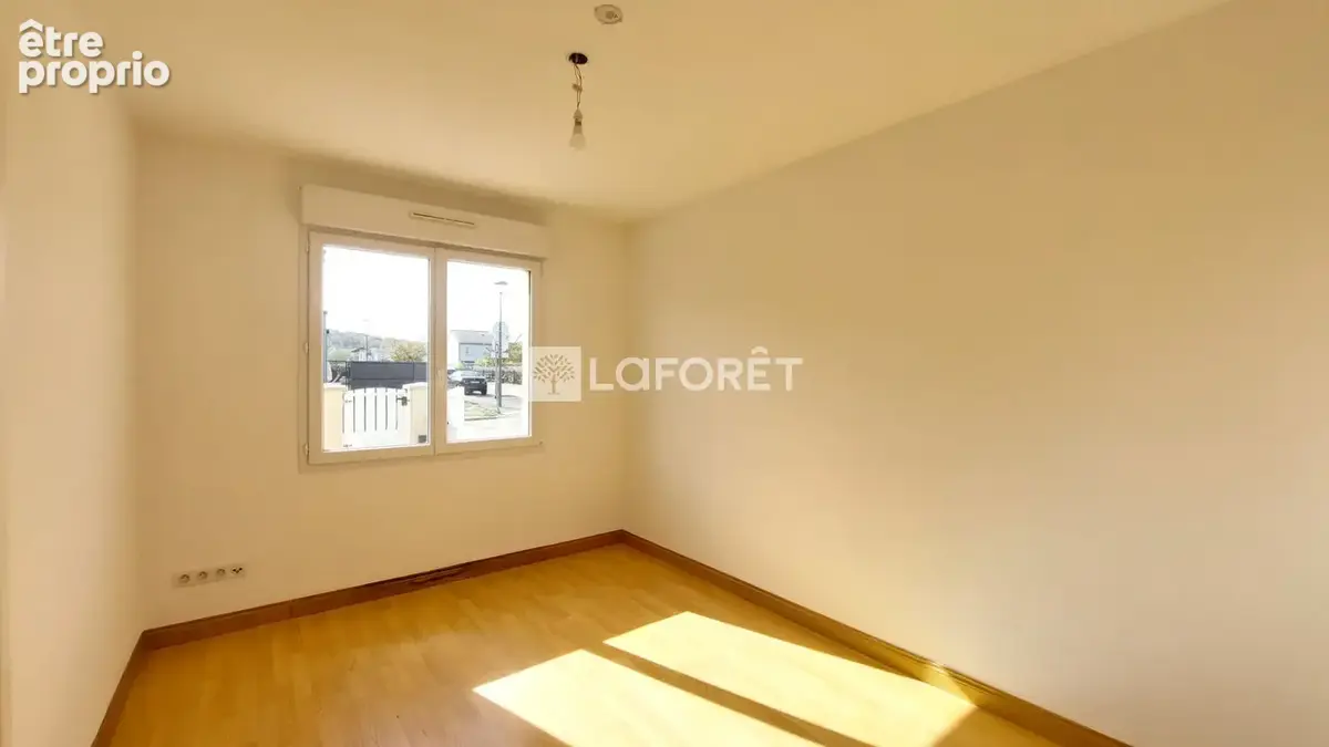 RARE ! Plain-pied individuel 3 chambres avec jardin et garage - photo 10