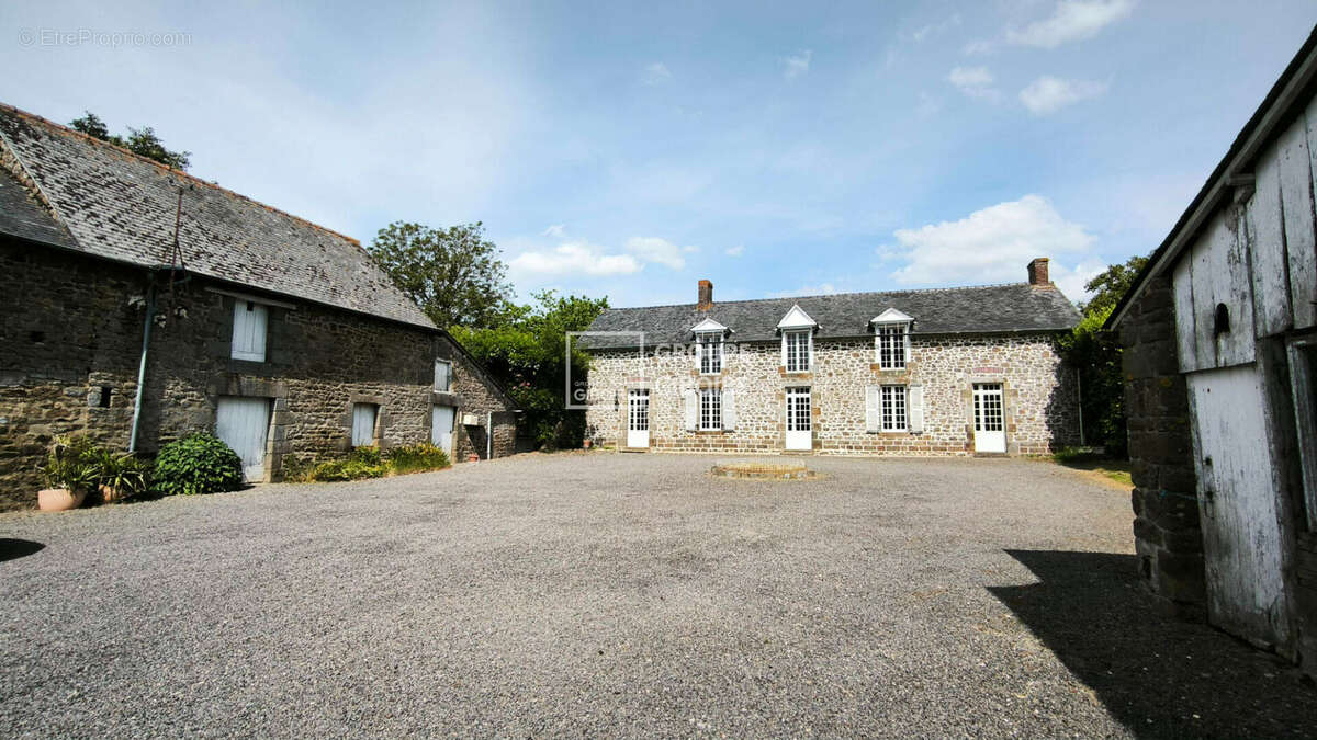 Maison à HEDE