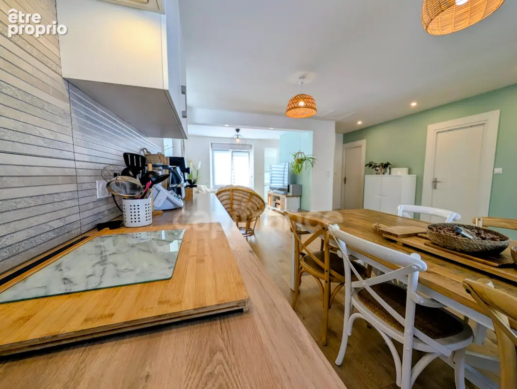 GUIPAVAS – Maison familiale non mitoyenne – 5 chambres – Rénovation complète – Écoles et commerces à pied - photo 4
