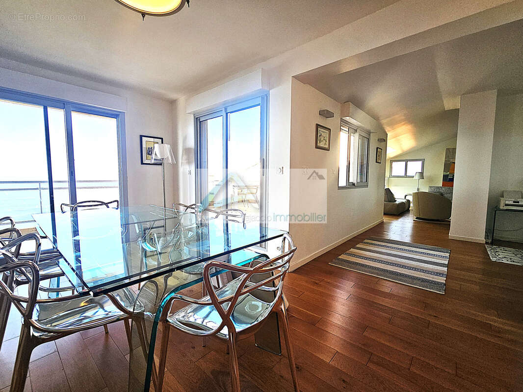 Superbe appartement au DERNIER étage avec vue panoramique - photo 7