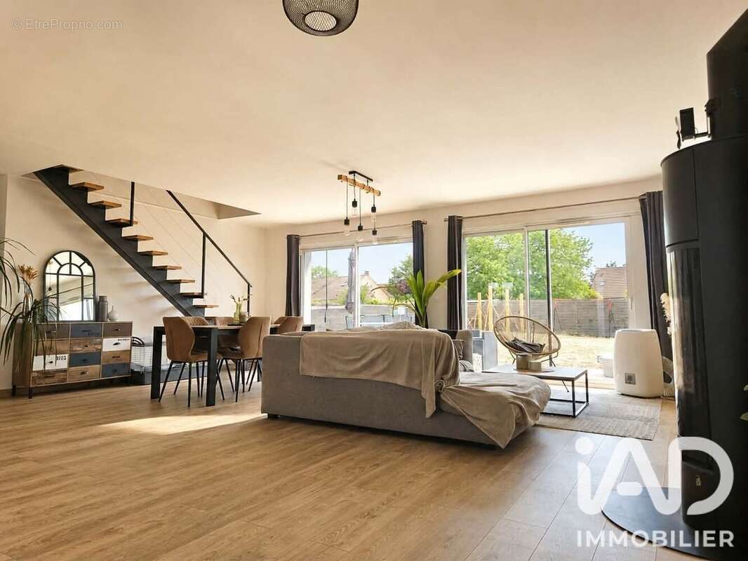 Maison 126 m² à Marolles-Sur-Seine  - photo 3