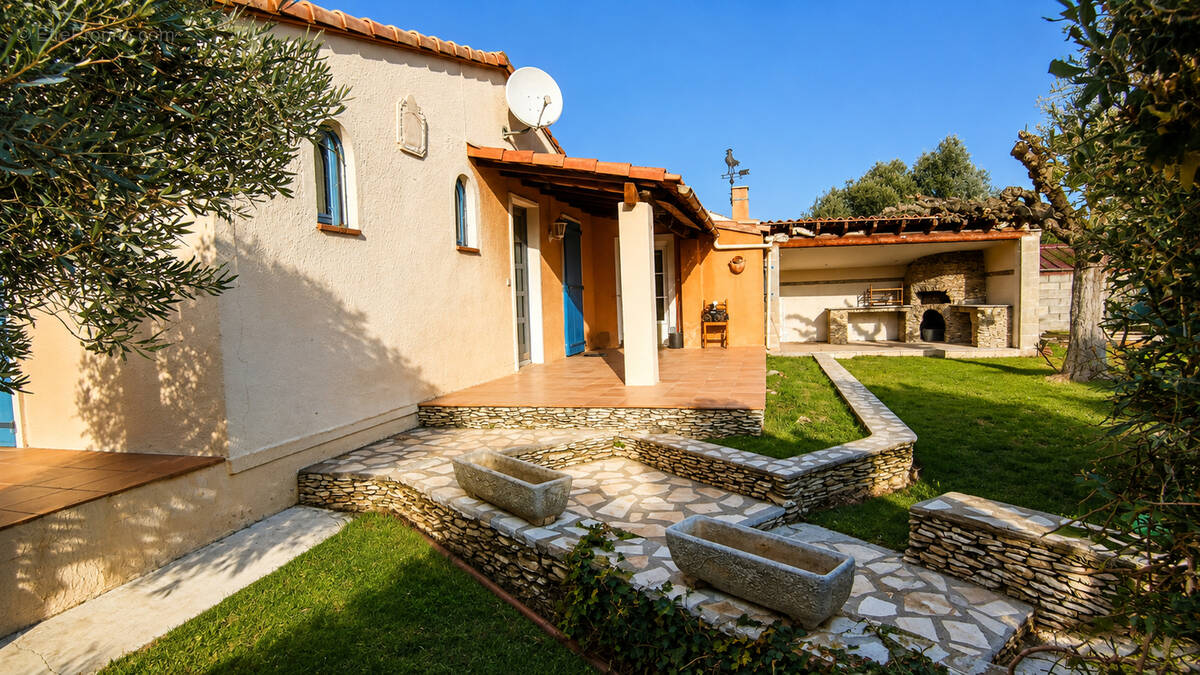 Maison à MALLEMORT