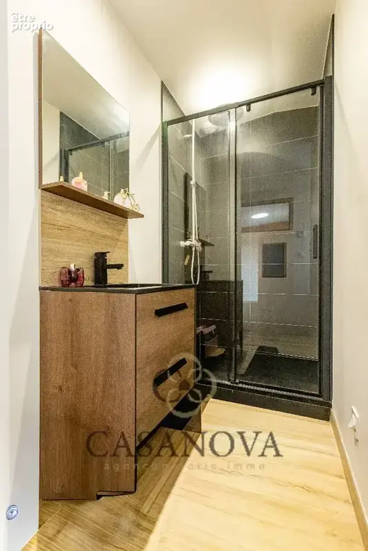 Villa contemporaine avec piscine intérieure à Pérols proche Montpellier - photo 17