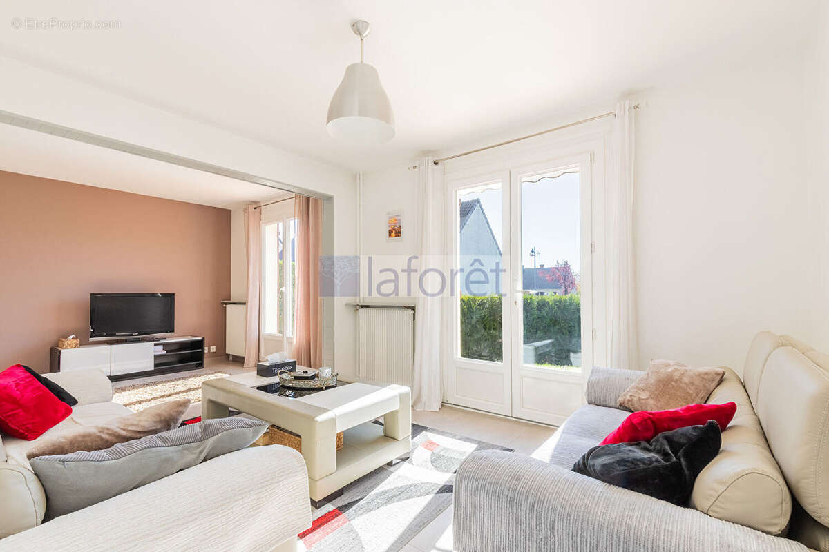 Maison à LONGJUMEAU