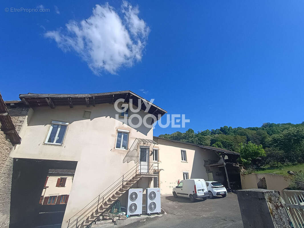 Maison à BOURGOIN-JALLIEU