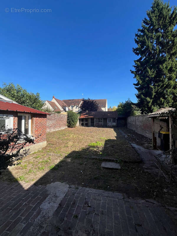 Maison à CREPY-EN-VALOIS
