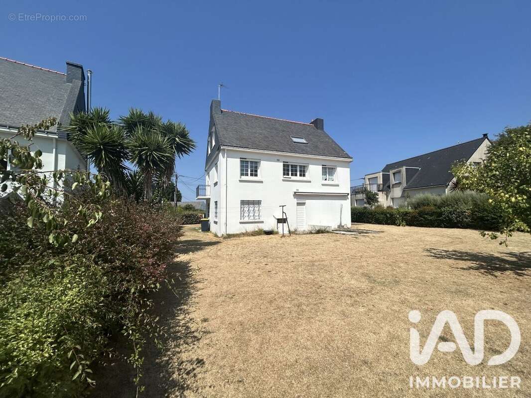 Maison 117 m² à Port-Louis  - photo 9