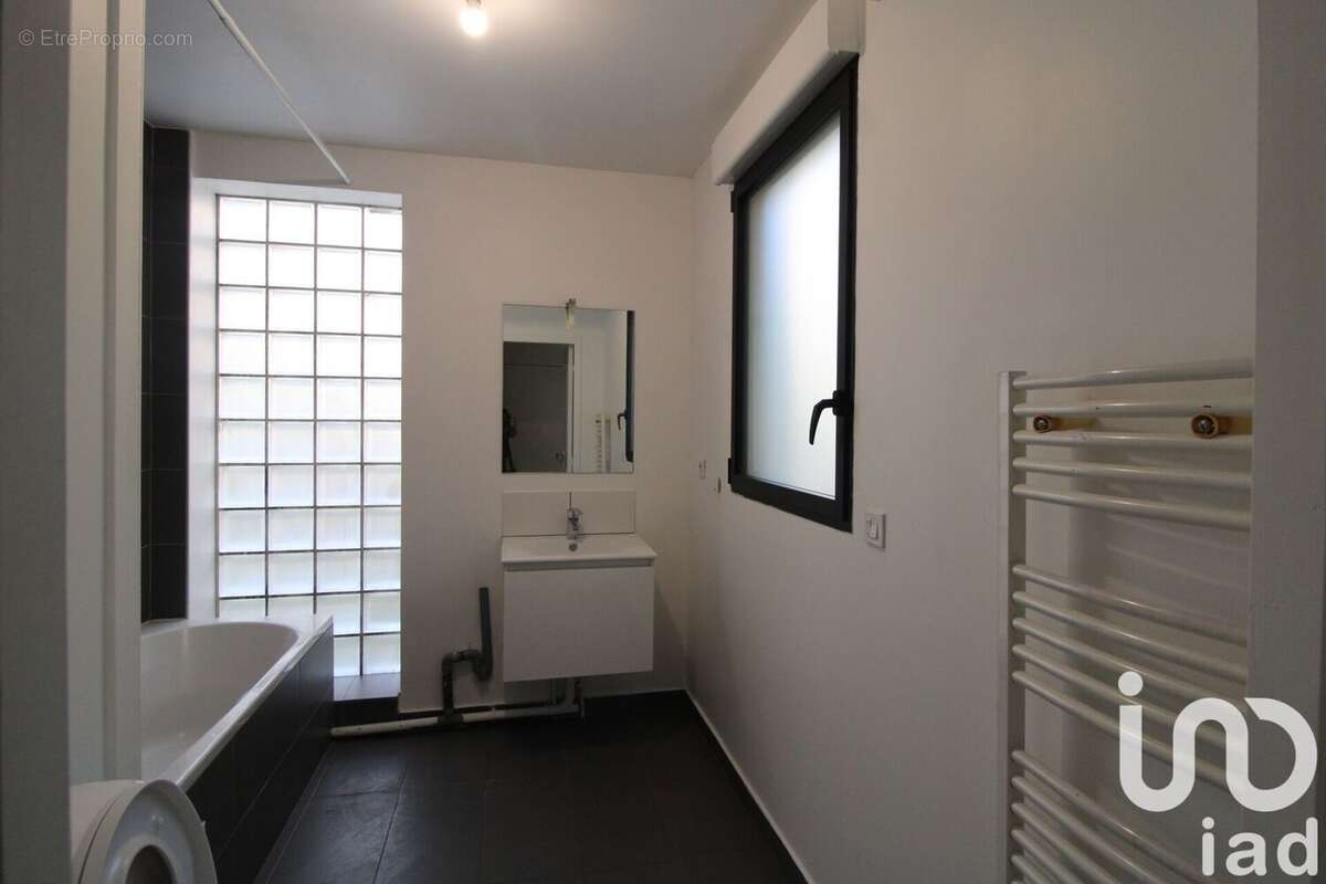 Photo 3 - Appartement à SAINT-MAUR-DES-FOSSES