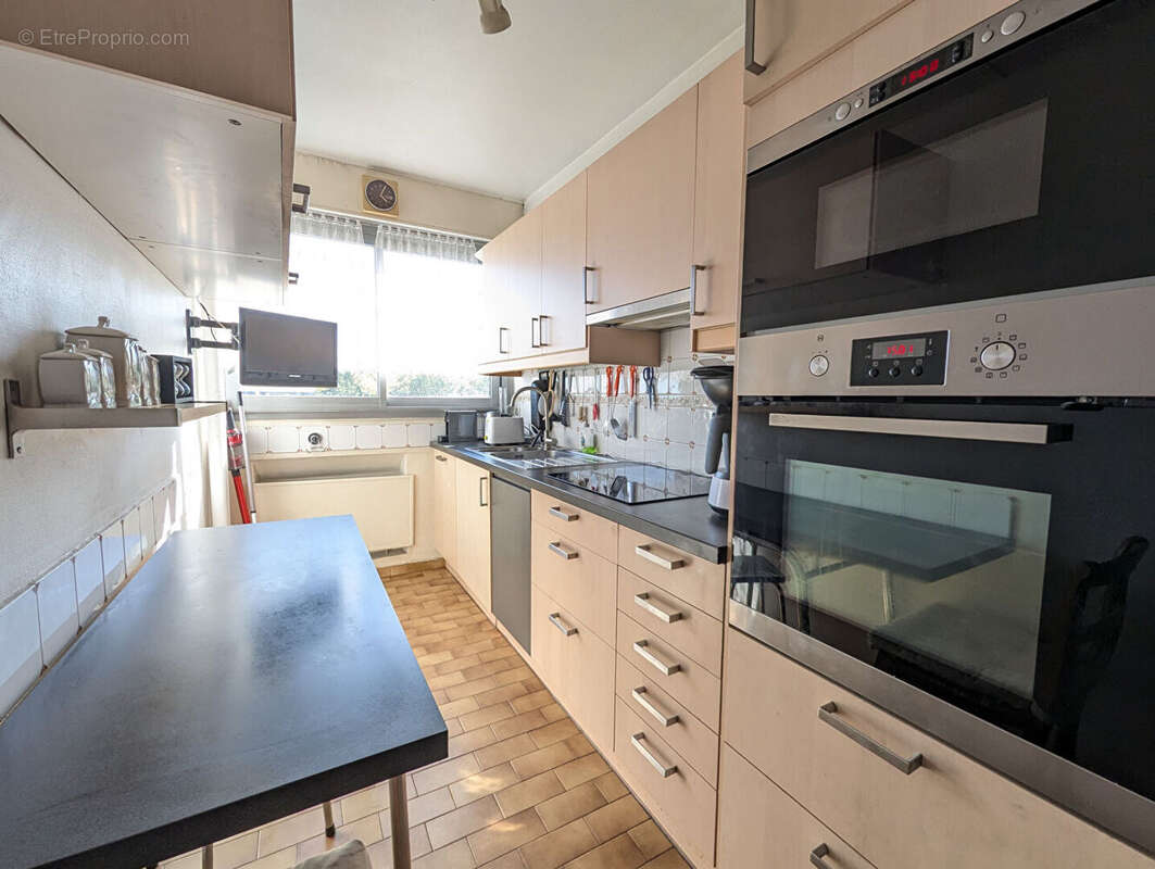 Appartement à FONTENAY-SOUS-BOIS