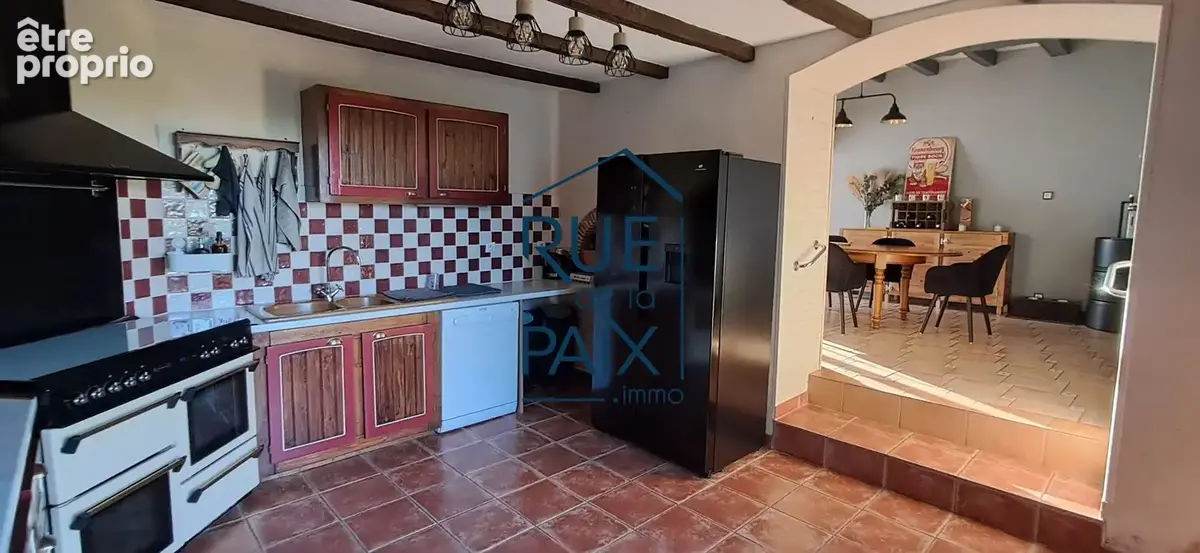 Maison 6 pièces 165 m² à vendre à Saint-Gervais-Les-Trois-Clochers (86230) - photo 3