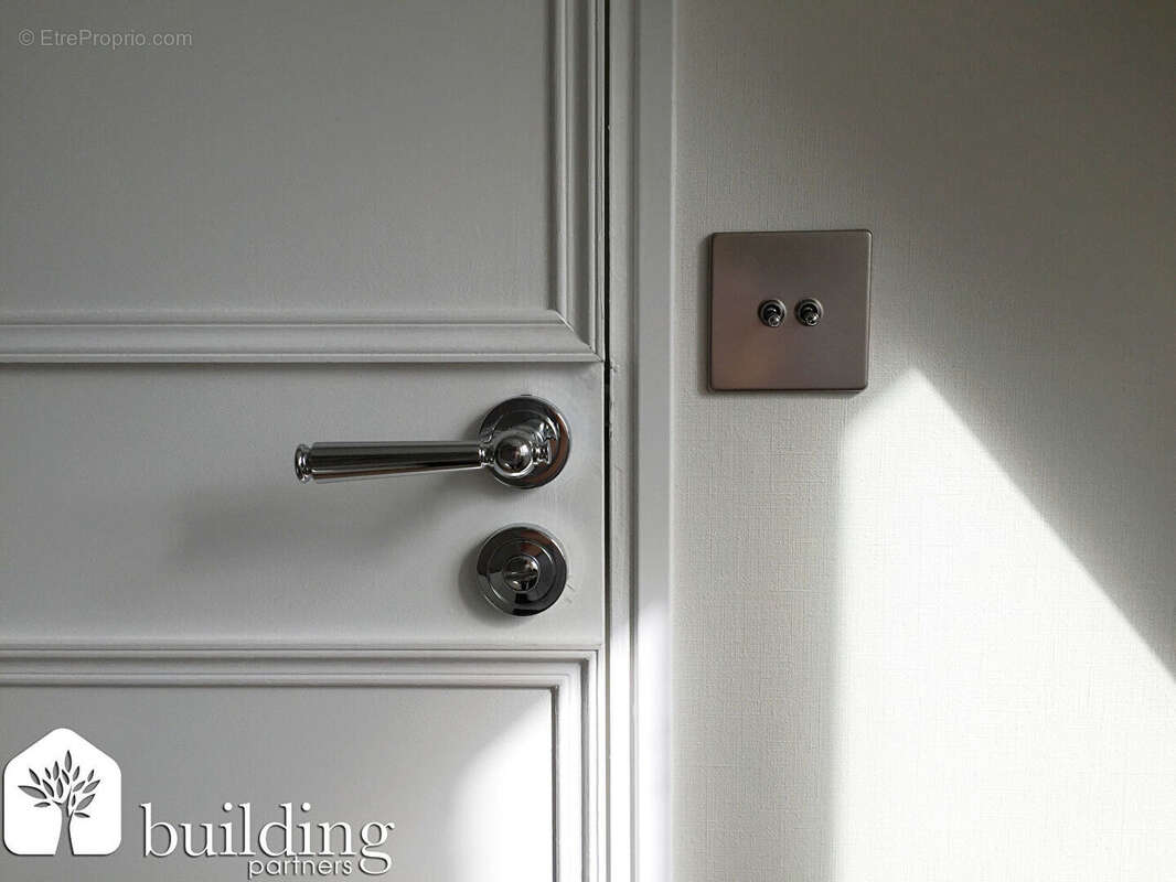 Ternes-Maillot Paris 17ème - Studette 8,9 m² - photo 4