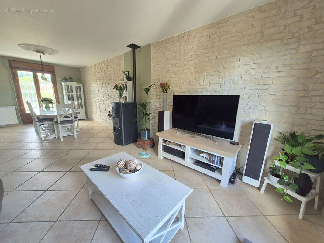 Maison à BOUVIGNY-BOYEFFLES