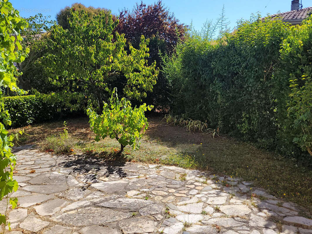 Quartier du Ramierou T6 111 m2 - photo 2