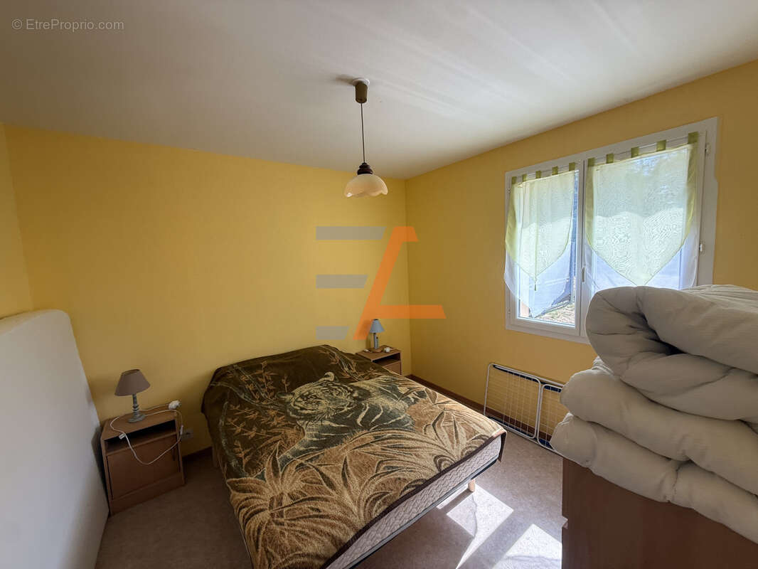 Maison plain-pied sur les hauteurs de Présailles - photo 6