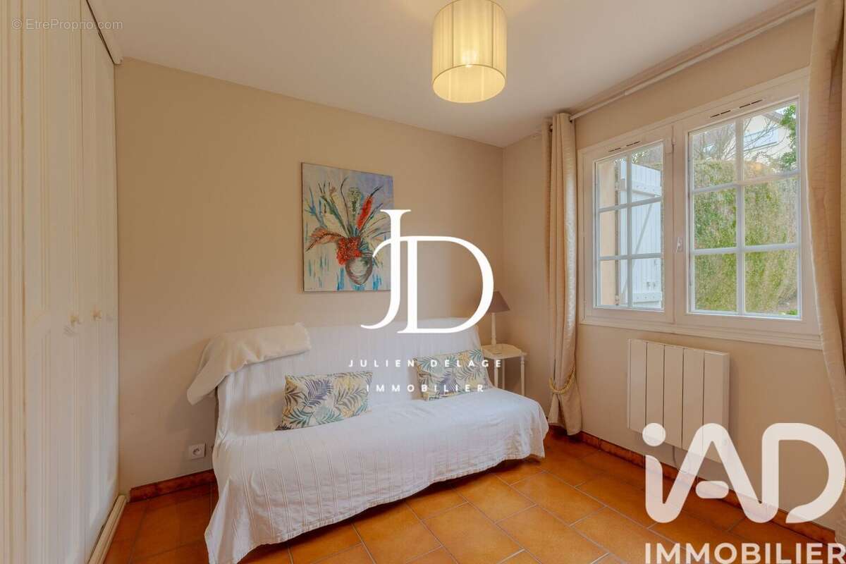 Photo 5 - Maison à LONGPERRIER