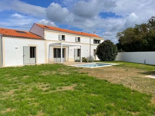 Maison à LA ROCHELLE