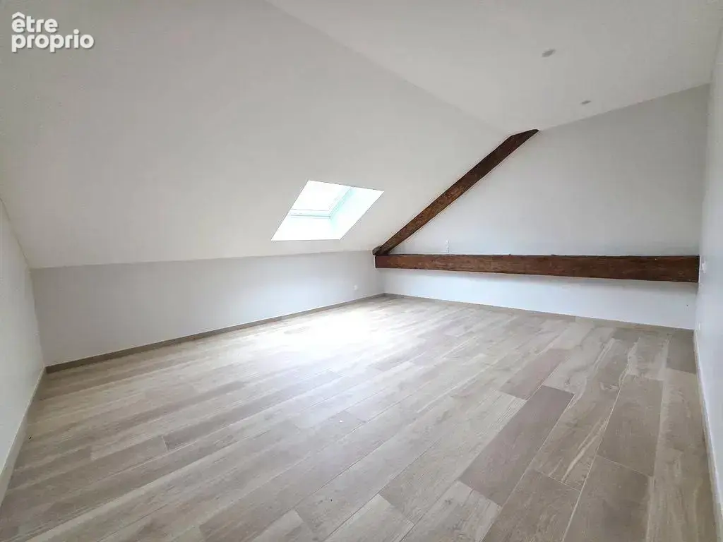 Appartement 71 m² à Yenne  - photo 3