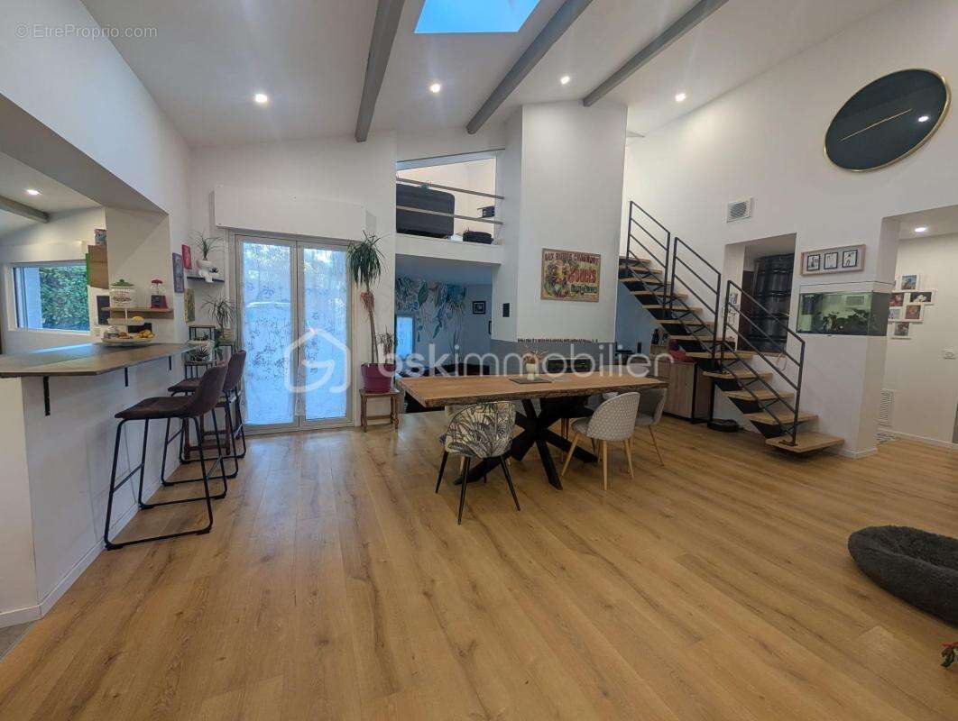 Maison à MONTASTRUC-LA-CONSEILLERE