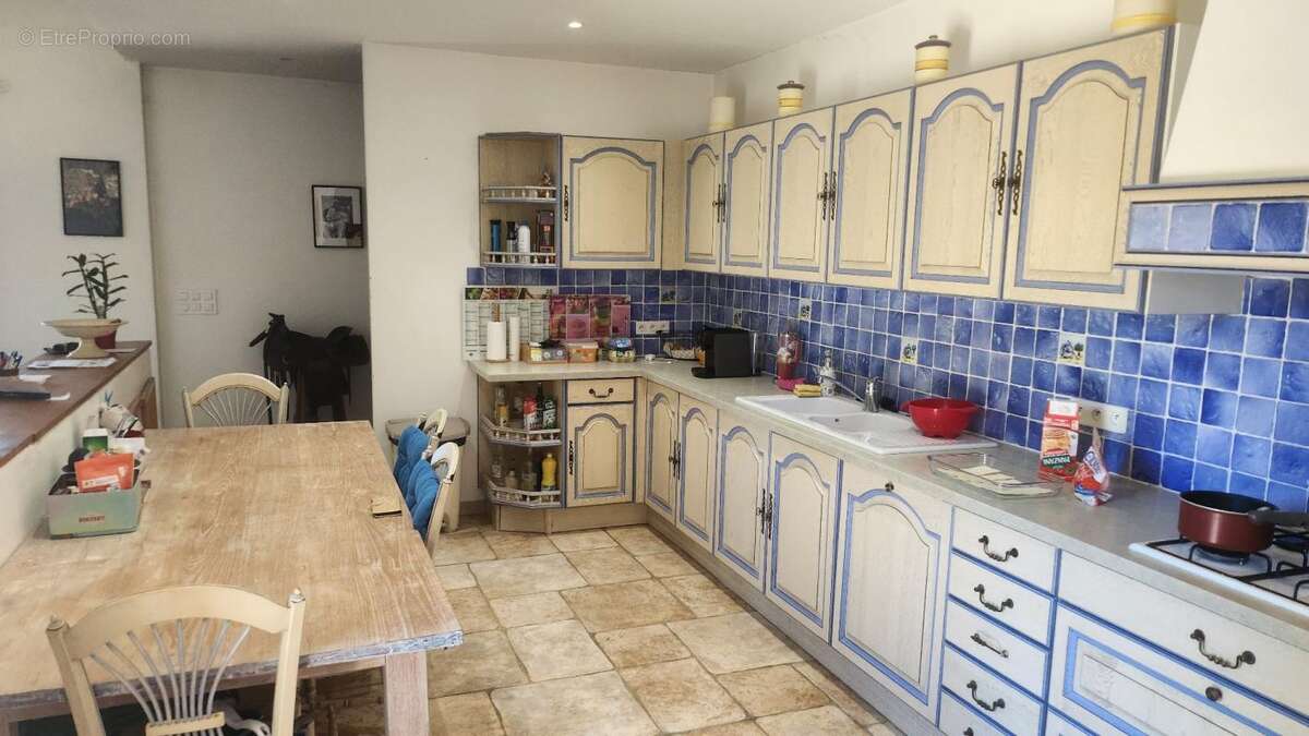 Maison à MONTAUROUX