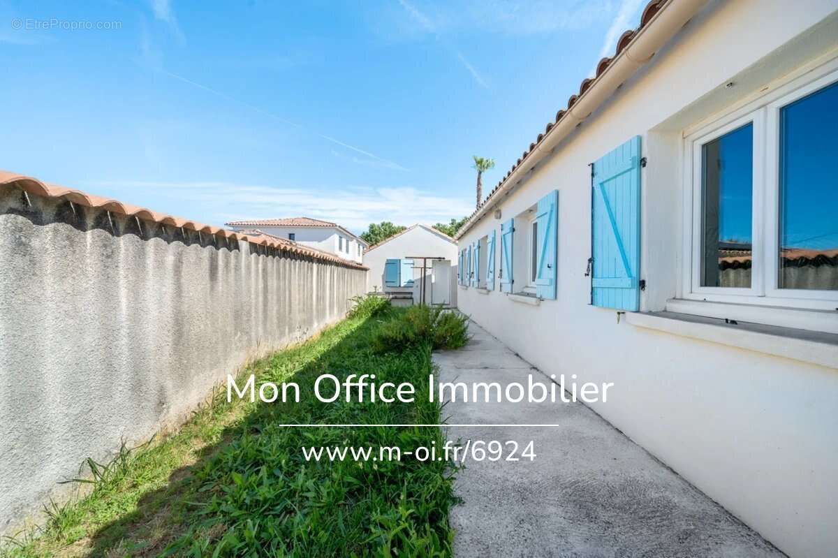 Référence : 6924-YAN. - Maison 4 pièces + studio + garage - photo 4