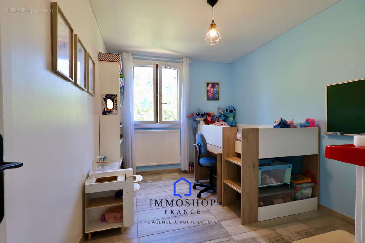 Appartement à MARSEILLE-13E
