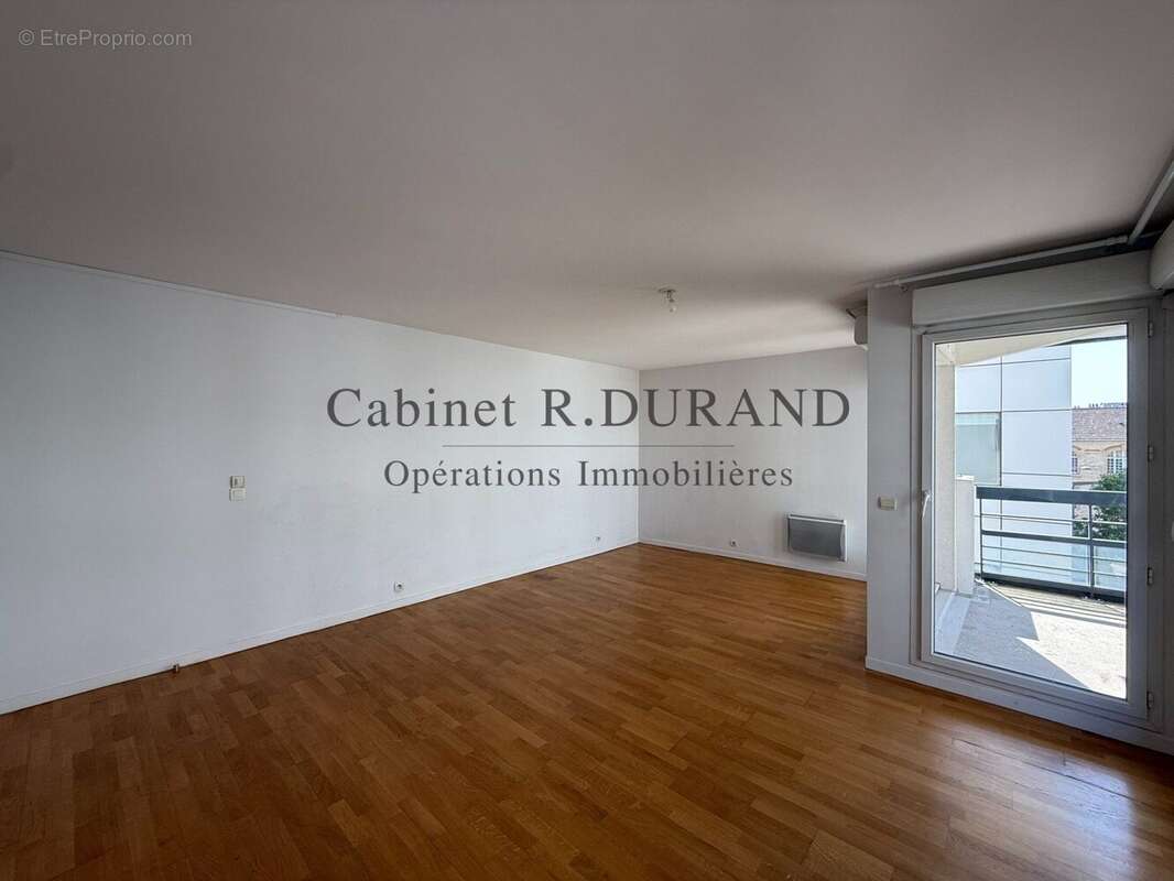 Appartement à SAINT-OUEN