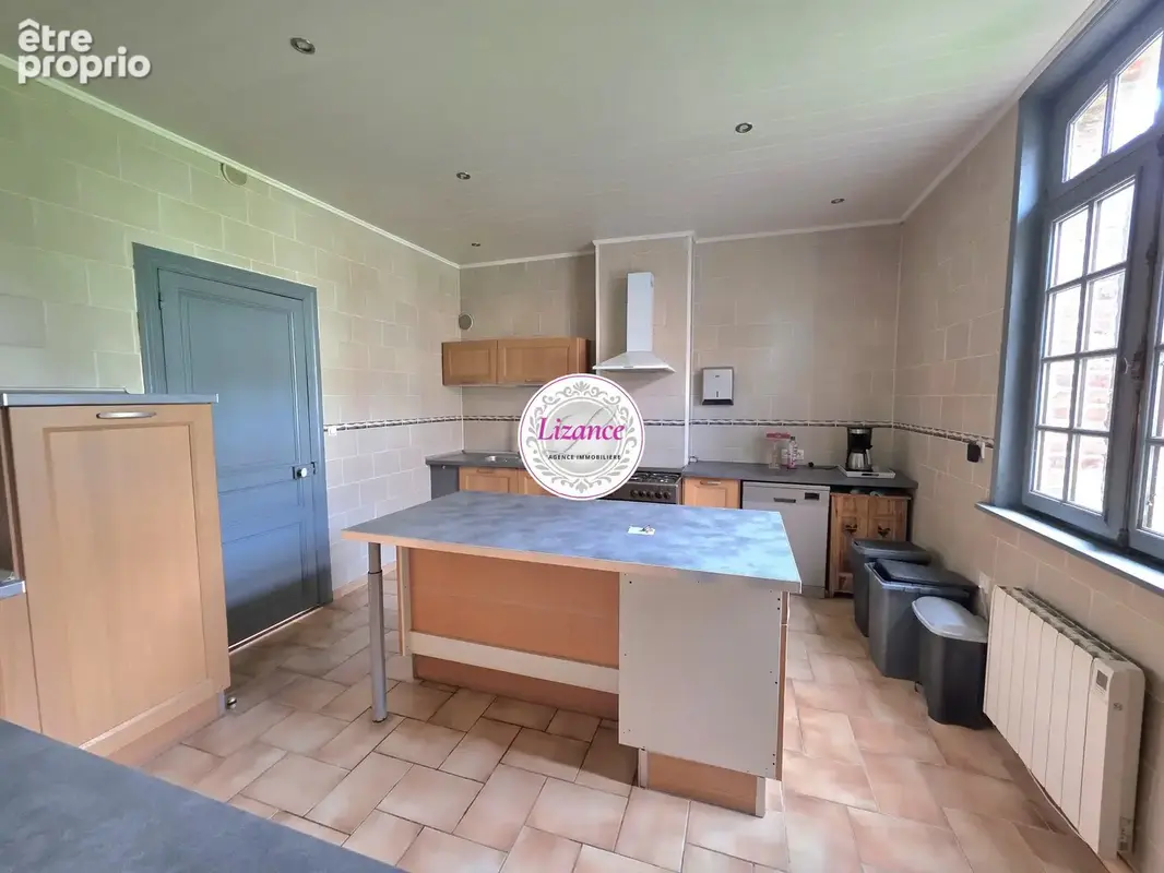 Maison 6 pièces 180 m² à vendre à Gouzeaucourt (59231) - photo 5