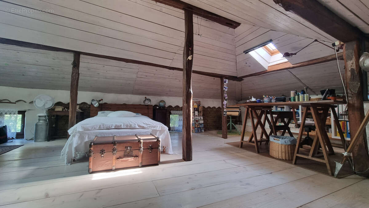 Maison à L&#039;ISLE-EN-DODON