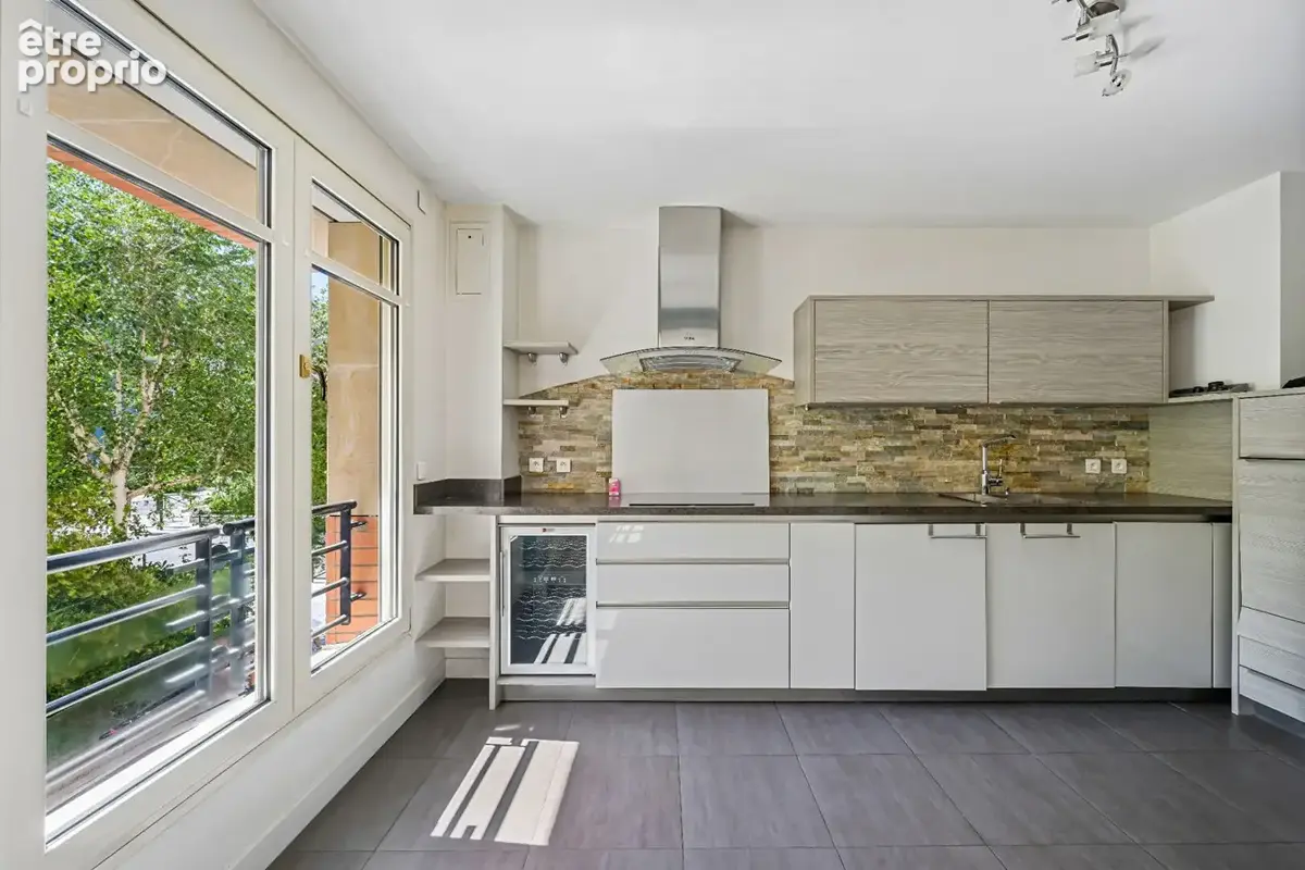 Levallois - 5p - 975 000  fai - photo 3