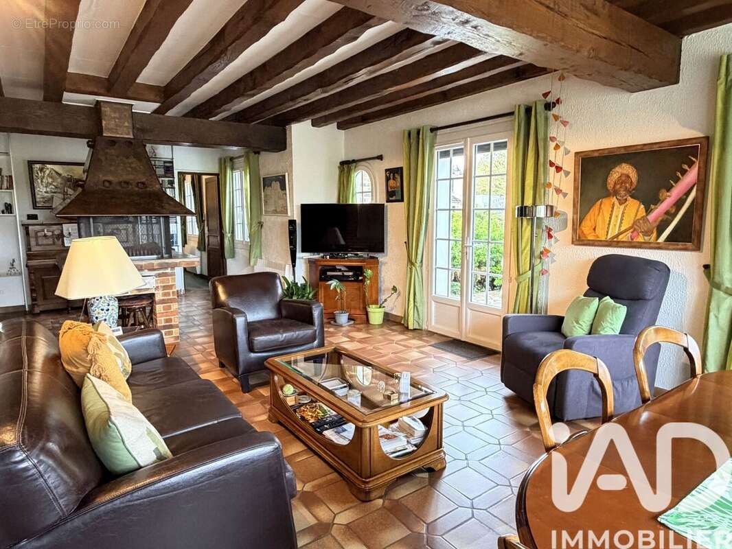 Photo 6 - Maison à VARENNES-JARCY