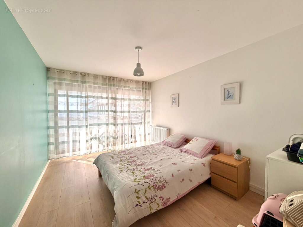 Appartement à MONS-EN-BAROEUL