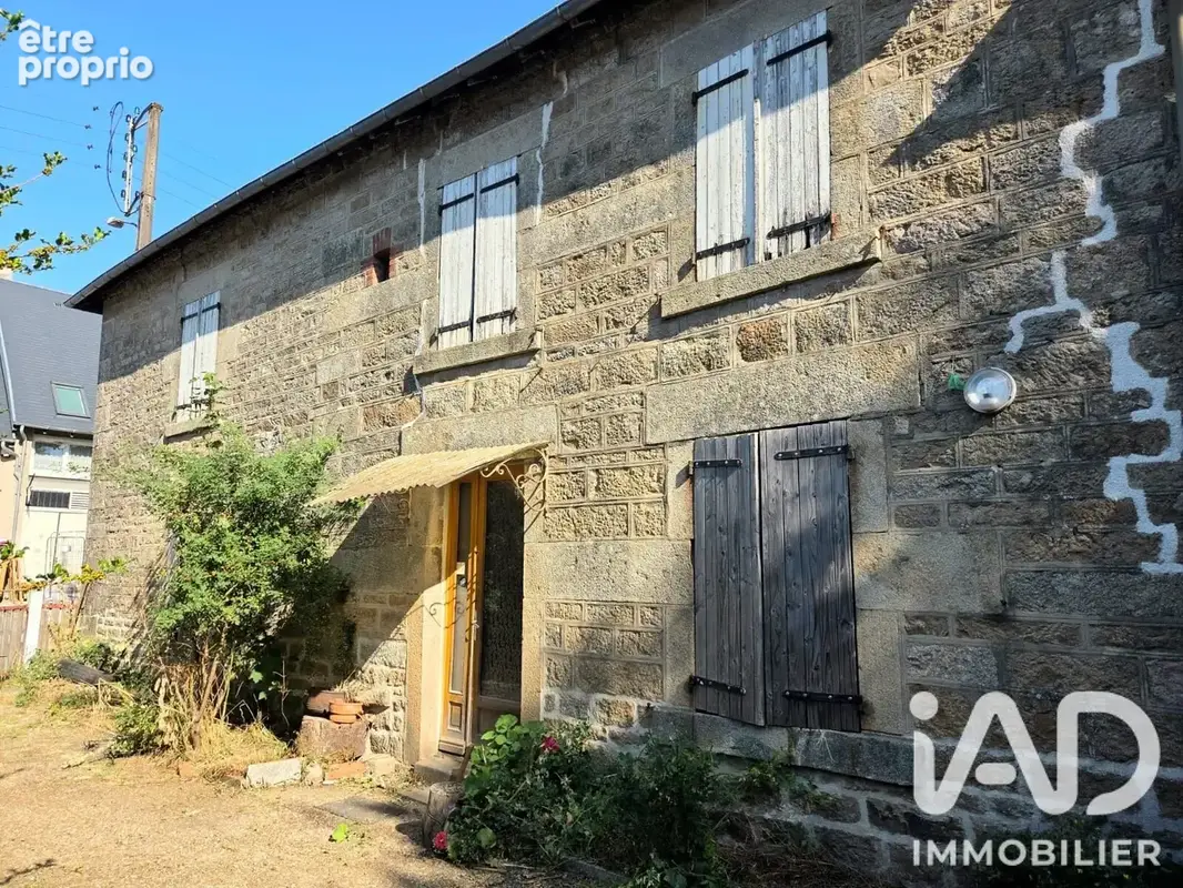 Photo 1 - Maison à ROYERE-DE-VASSIVIERE