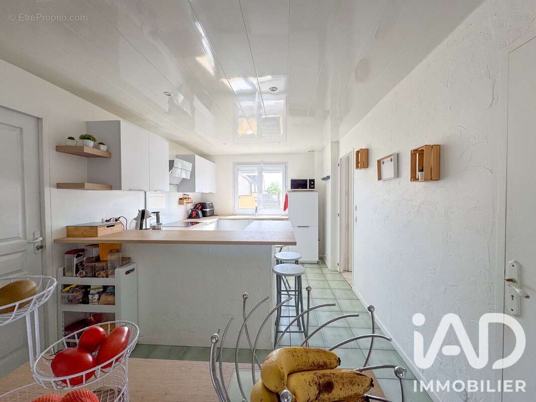 Maison 120 m² à Hautefeuille  - photo 7