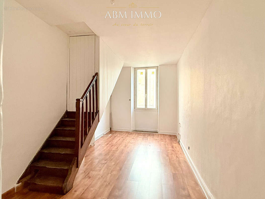 Maison à PORT-SAINTE-FOY-ET-PONCHAPT