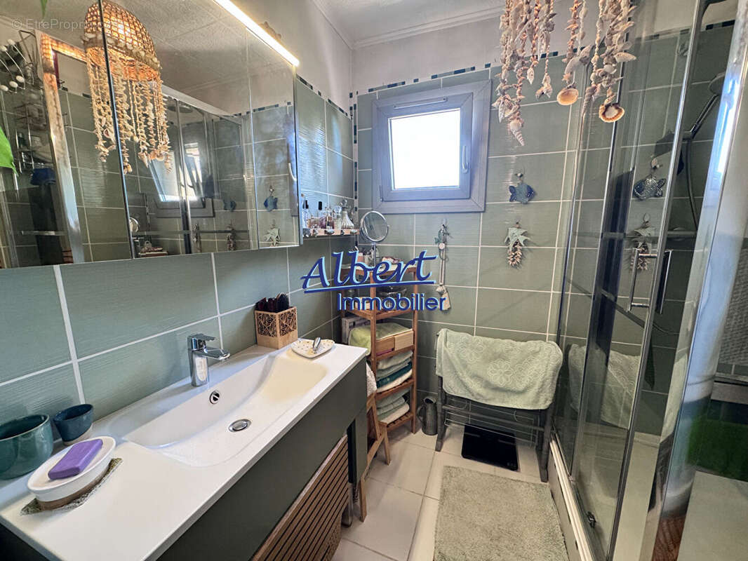 Appartement La Seyne Sur Mer 3 pièce(s) 77 m2 - photo 6