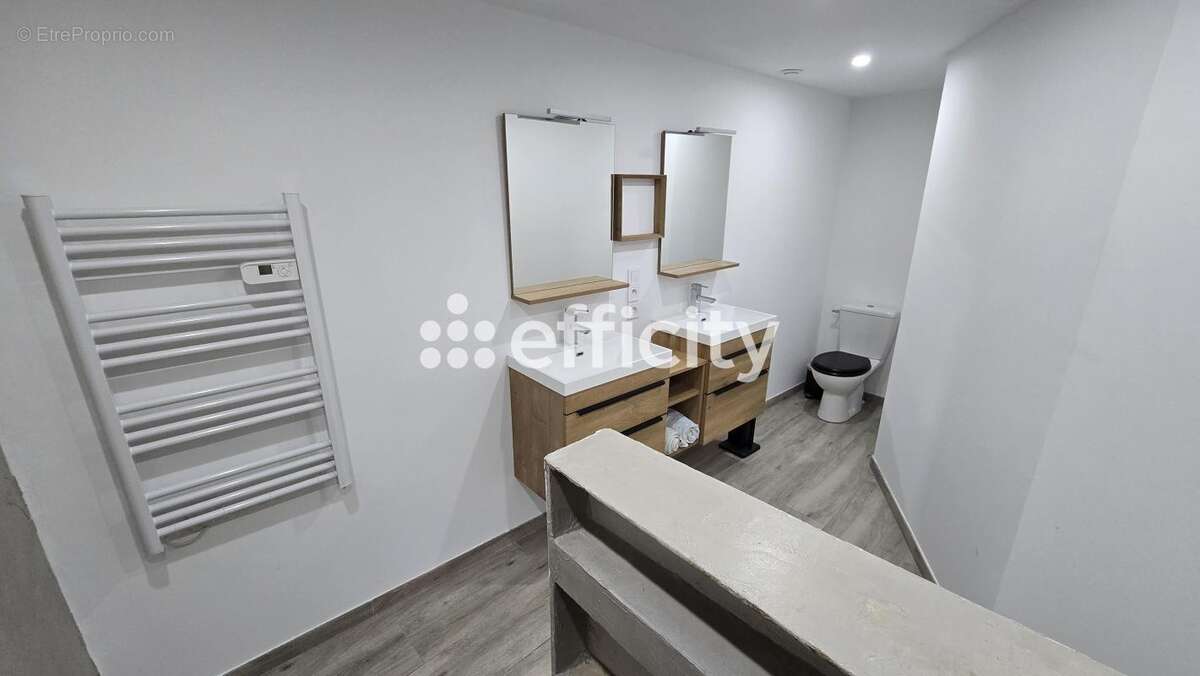 Maison à COLOMBIERS