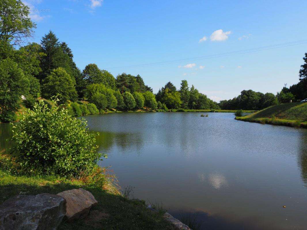 Maison à SAINT-SORNIN-LAVOLPS
