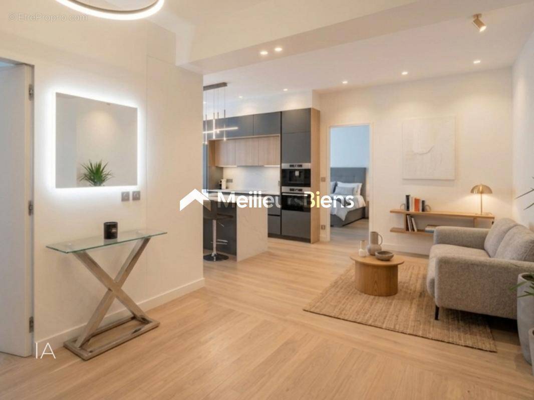 Appartement à PARIS-17E