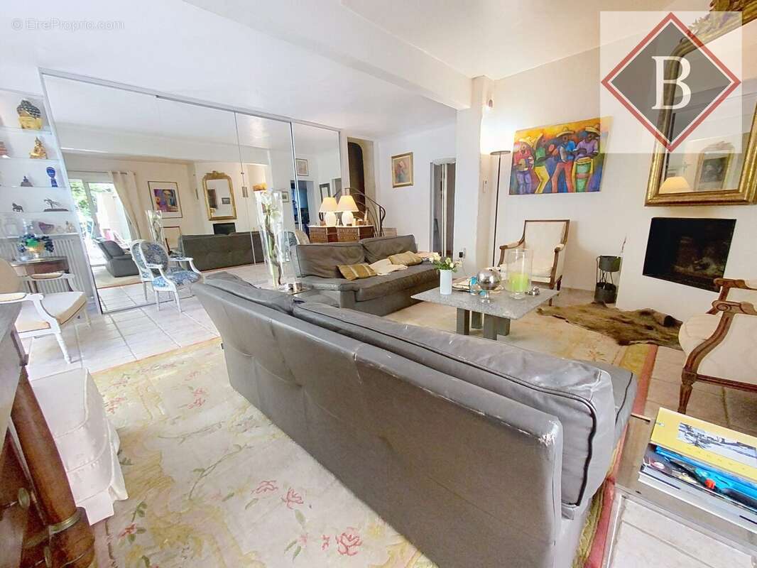 Maison à CANNES