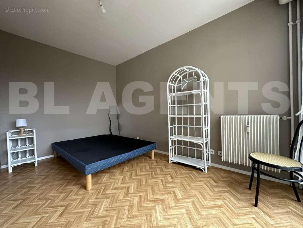 8ccdf6ed-1472-4689-9f7f-820ab08be930 - Appartement à CHARLEVILLE-MEZIERES