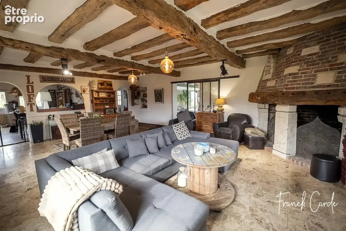Maison 280 m² à Buchy  - photo 8