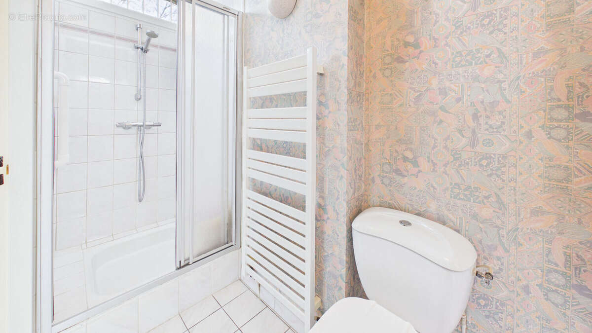 Maison à ARS-SUR-MOSELLE