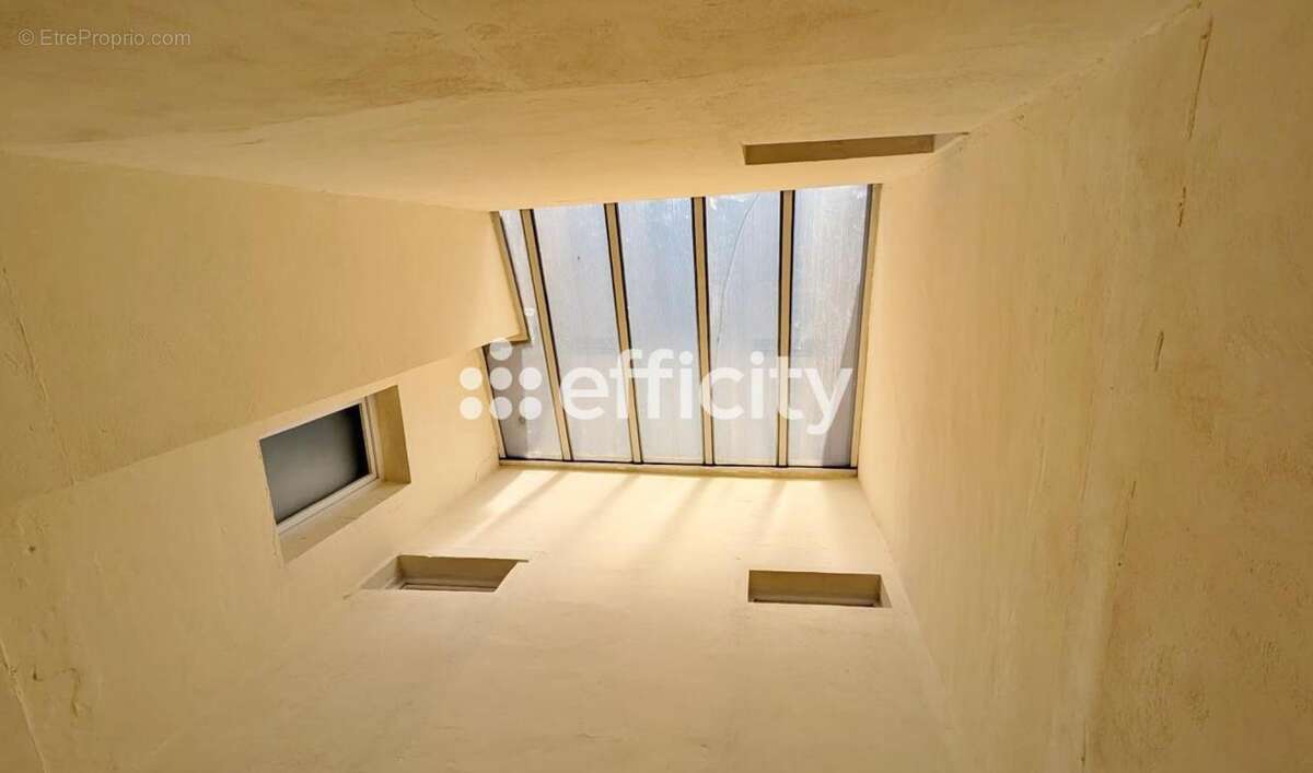 Appartement à ARLES