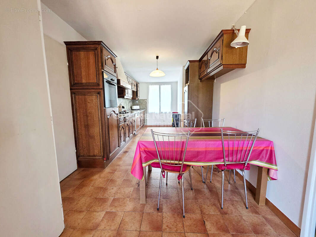 Maison à MIRAMAS