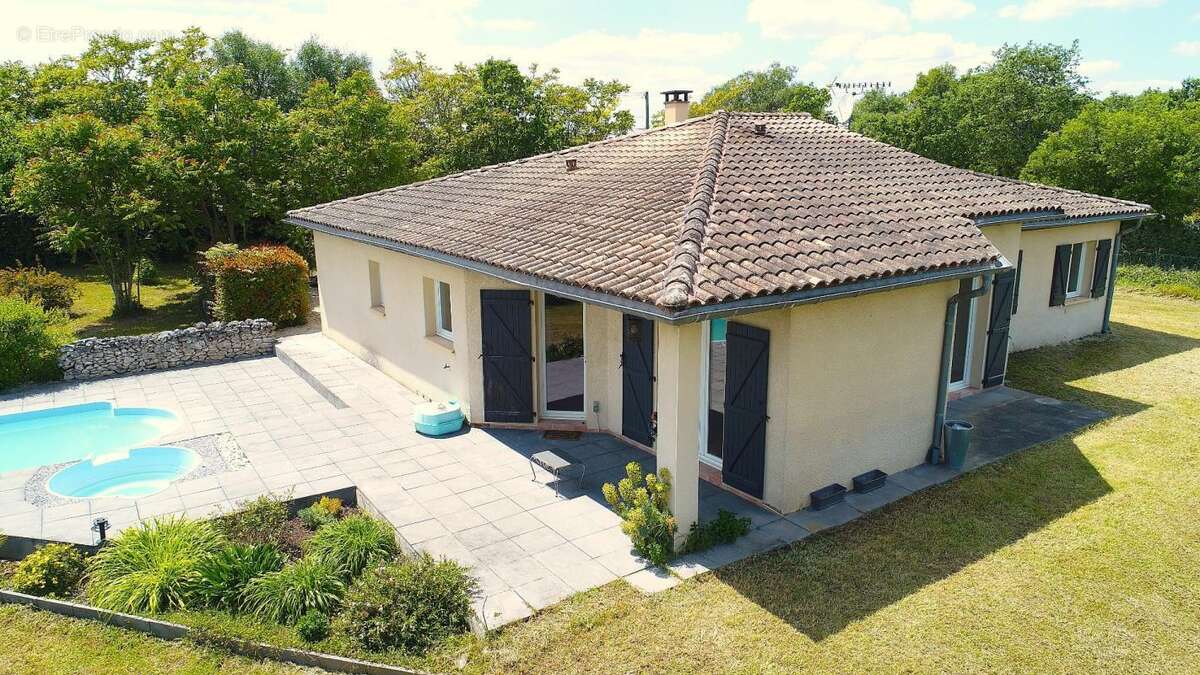 Maison à LALBENQUE